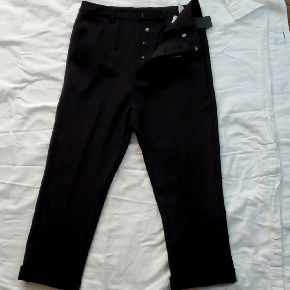 Reserved REDESIGNED black slacks size S